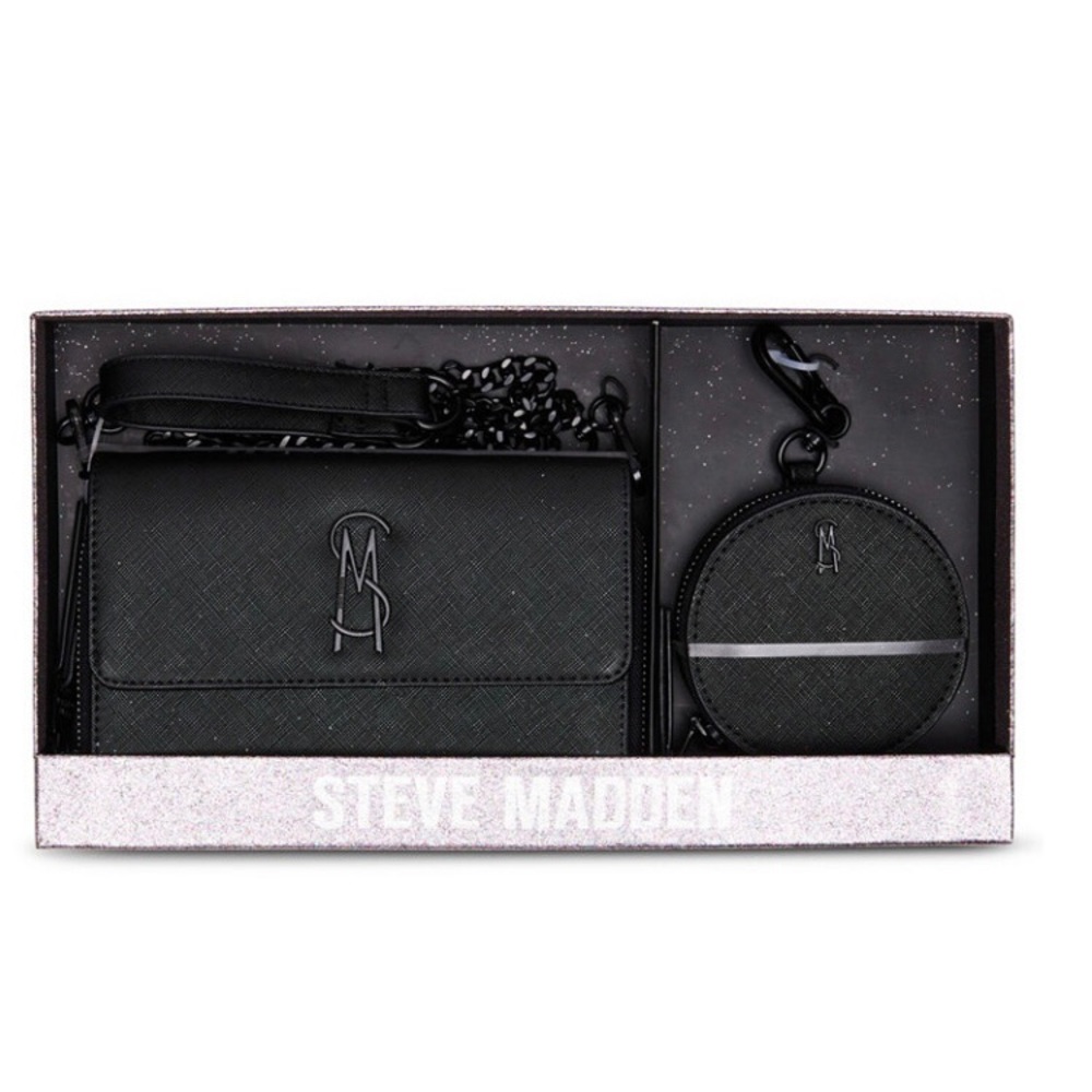 Steve Madden Boxed Carina Crossbody Wallet